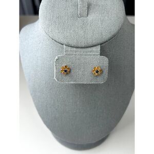 14k Gold and Sapphire Buttercup Flower Stud Earrings